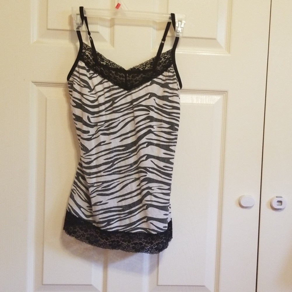 Zebra lace tank top